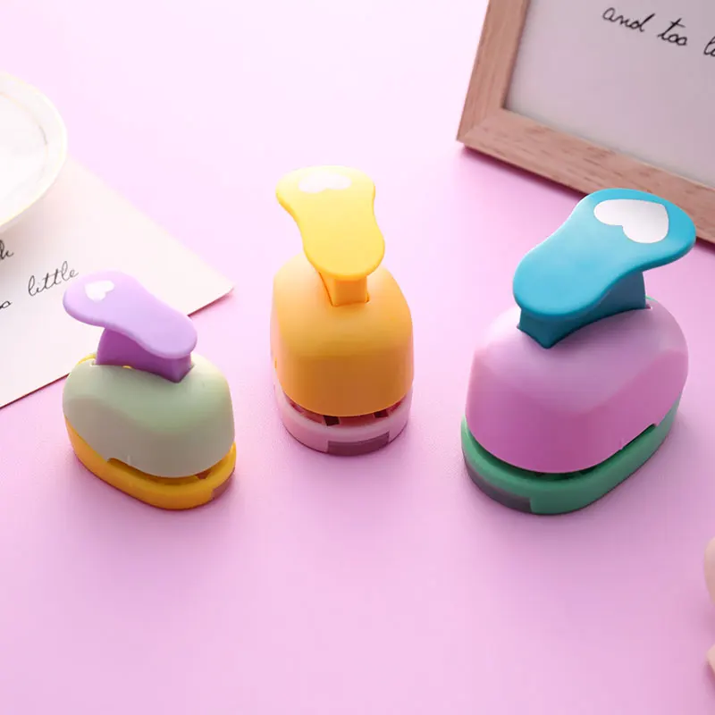 1PC Plastics Heart Hole Punch DIY Embossing Device Children's Educational Embossing Machine Manual Paper Cutter School Supplies paper cutter,paper punch,hole punching tools,paper craft punch,embossing maker