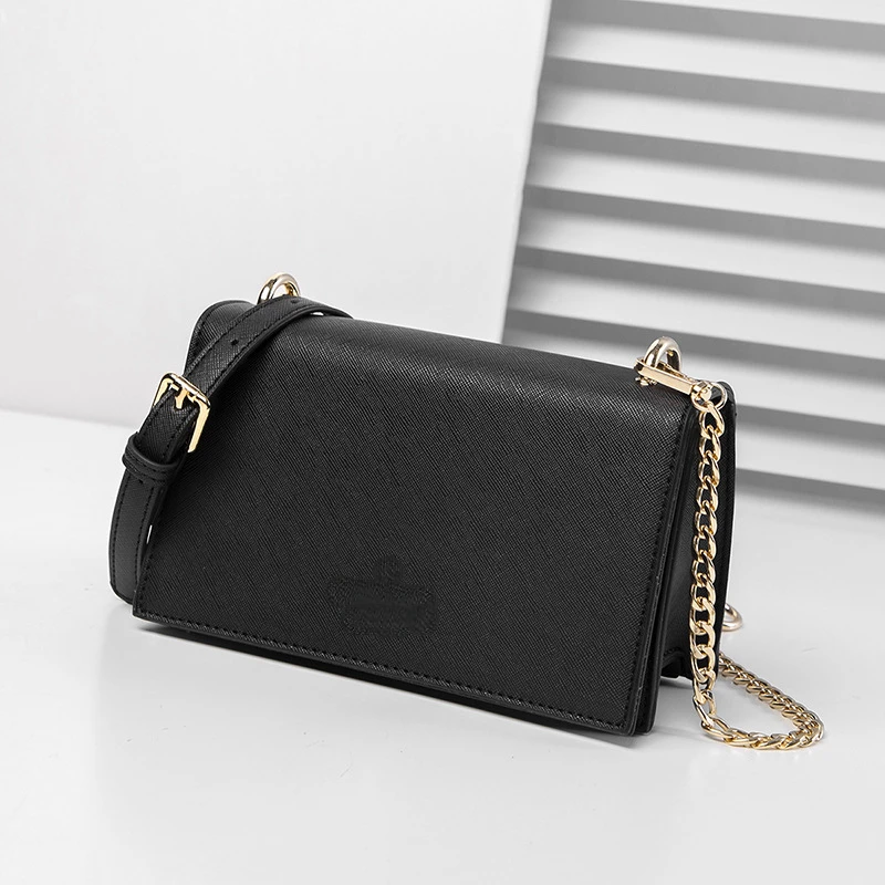 The latest high-end fashion crossbody bag designed for women. Metal chain shoulder strap