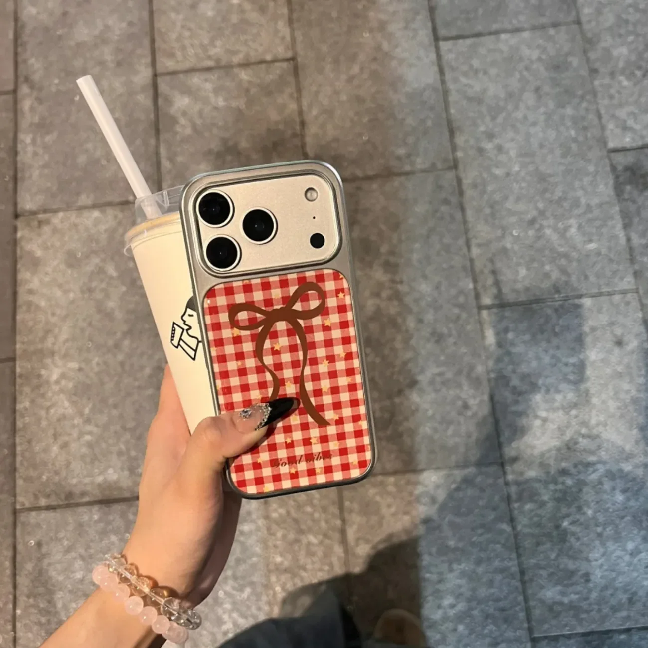 Retro Red Checkered Bow Electroplating Drip Glue Phone Case - Y2K-Inspired Cover