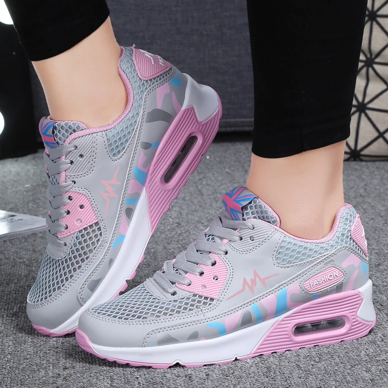 Women Spring Summer Golf Shoes Plus Ladies Outdoor Sneakers for Golf Training Comfortable Grass Shoes Athletic Trainers 35-42