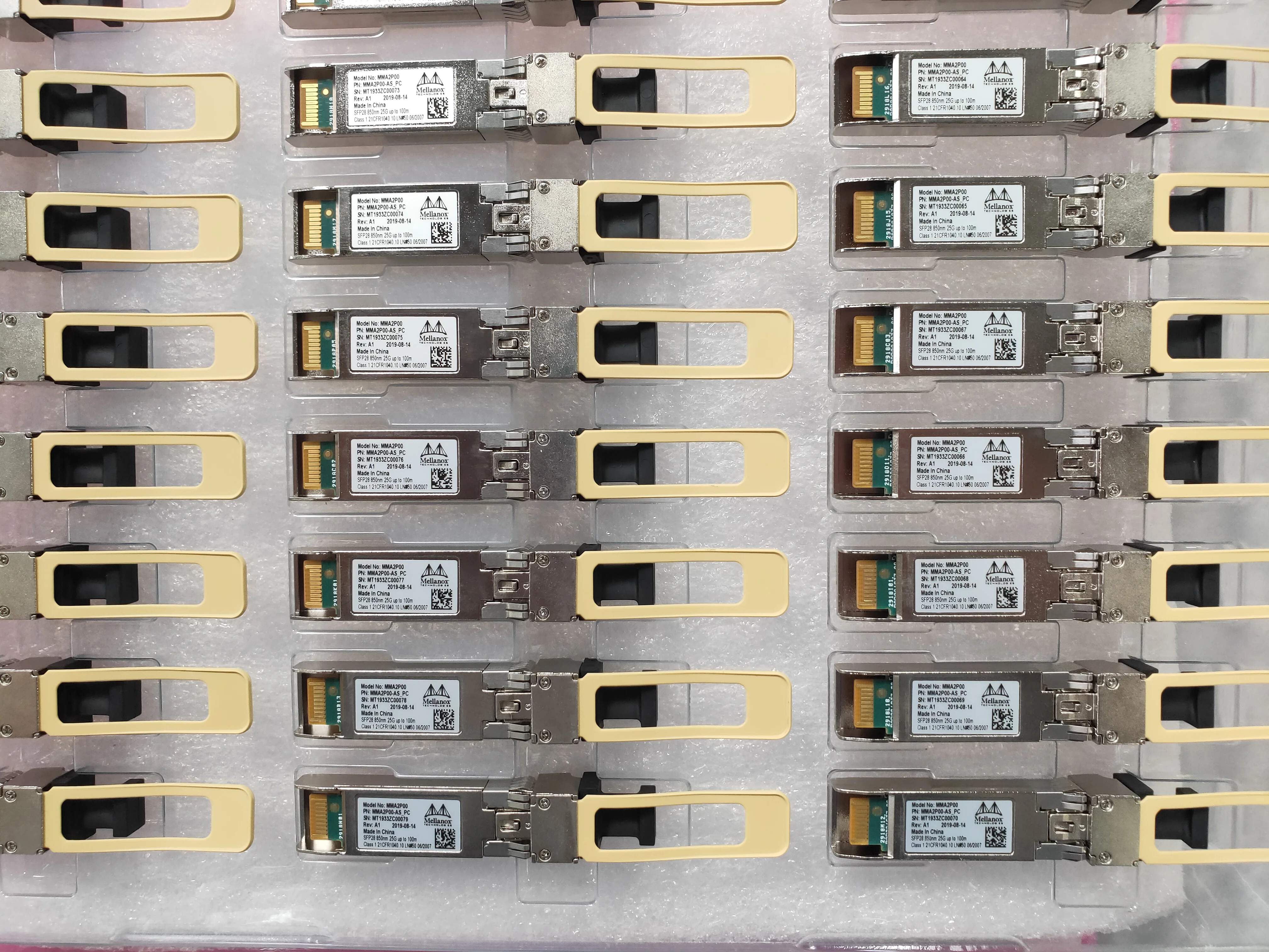 Mellanox 25G sfp module/SFP28 850NM 25G up to 100m/MMA2P00/MMA2P00-AS/850nm 4 MCX4121A-ACUT Optical Transceive Module
