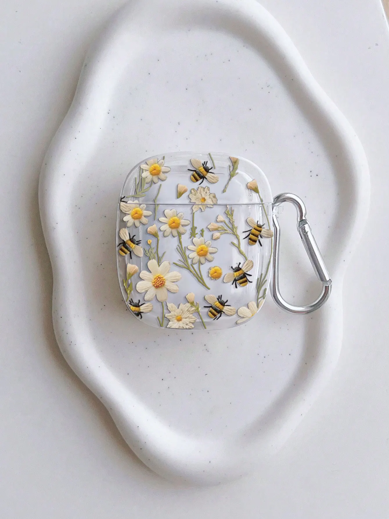 Round-Edged Cute Headphone Case with Hooks