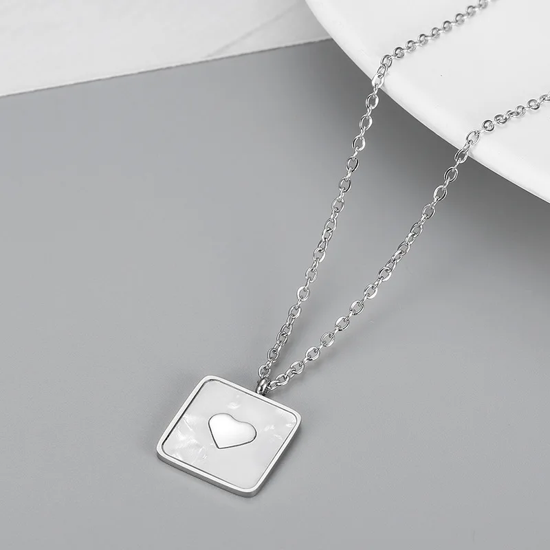 

New Trendy Stainless Steel Heart Shaped Pendant Necklaces for Women Fashion Jewelry Gift Accessories