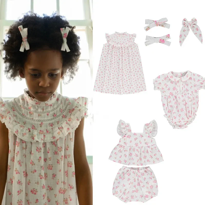 

Детская хлопковая блузка и шаровары с цветочным принтом для девочек