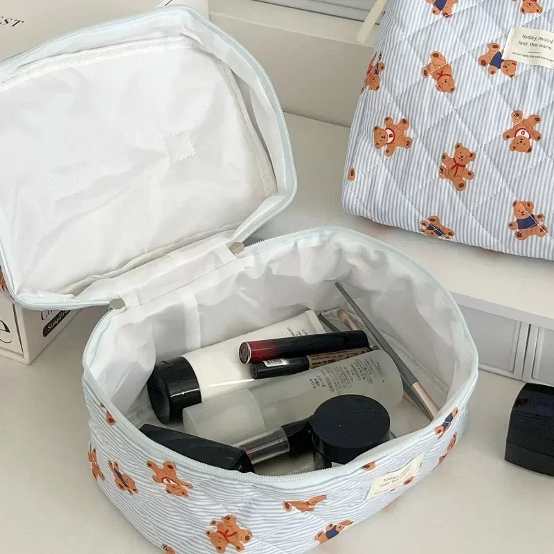 Cute Bear Flower Quilting Cotton Makeup Bag Women Zipper Cosmetic Organizer Female Cloth Handbag Toiletry Case for Girls 2