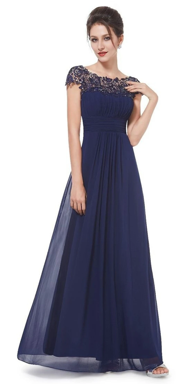 Вечернее платье с вышивкой, размер 2 - 26 Вт, цвет в ассортименте