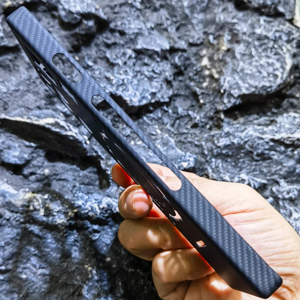 Premium Real Carbon Fiber Aramid Super Ultra Thin Lightweight Case