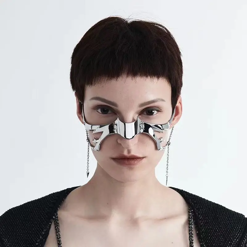 CyberPunk nieregularna tytanowa stalowa maska gotycka Punk metalowa mechaniczna Alien Fluid Face Ornament kolczyki Party biżuteria Accessorie