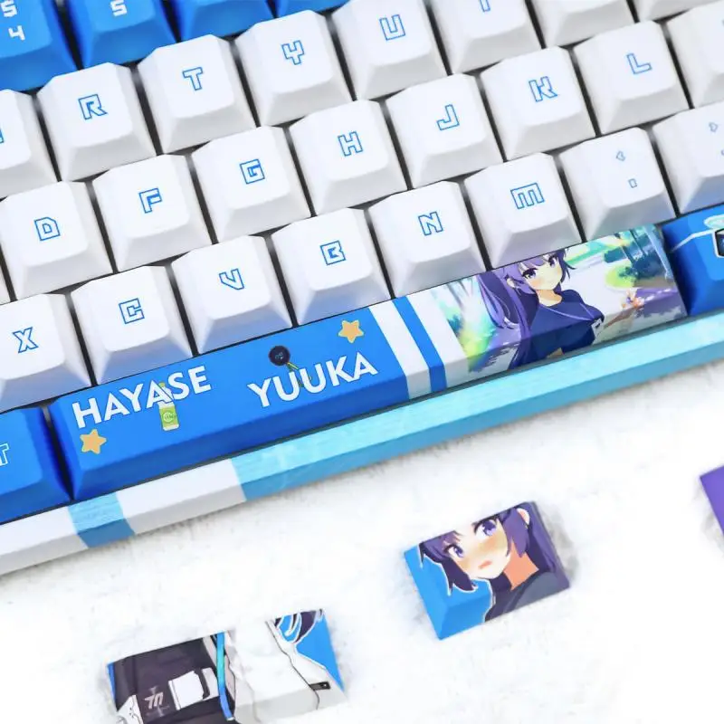 Blue Archive Hayase Yuuka Blue PBT Tastenkappen Cosplay Peops Axis Side Gravierte mechanische Tastenkappen Gaming Tischzubehör – Detail 4