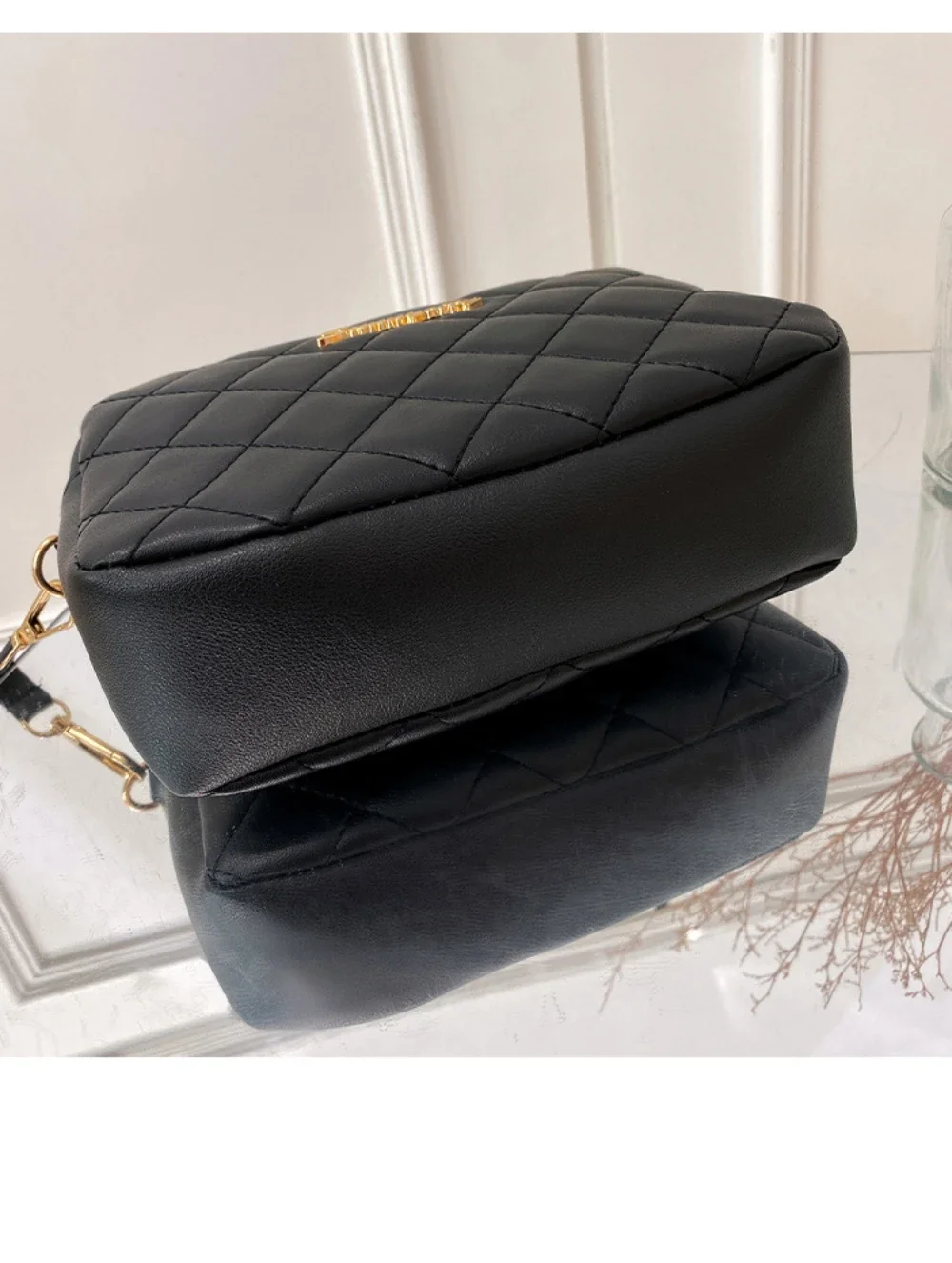 Diamond Quilted Tassel Crossbody
