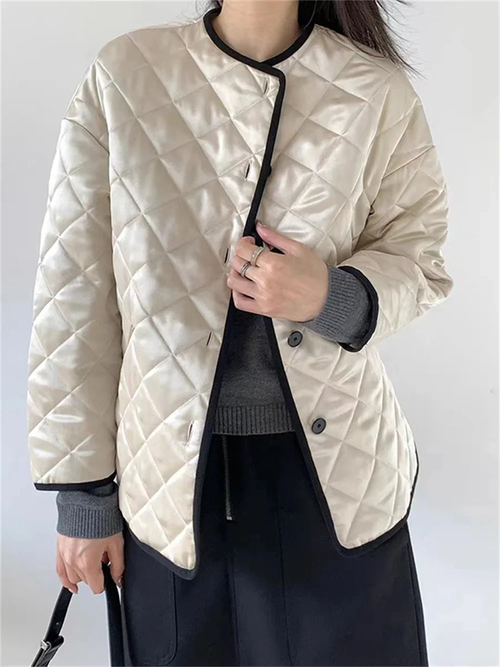 

Jacket for Women 2023 New Rhombic Quilting Satin Contrast Color Single Breasted Casual Long Sleeve Coat