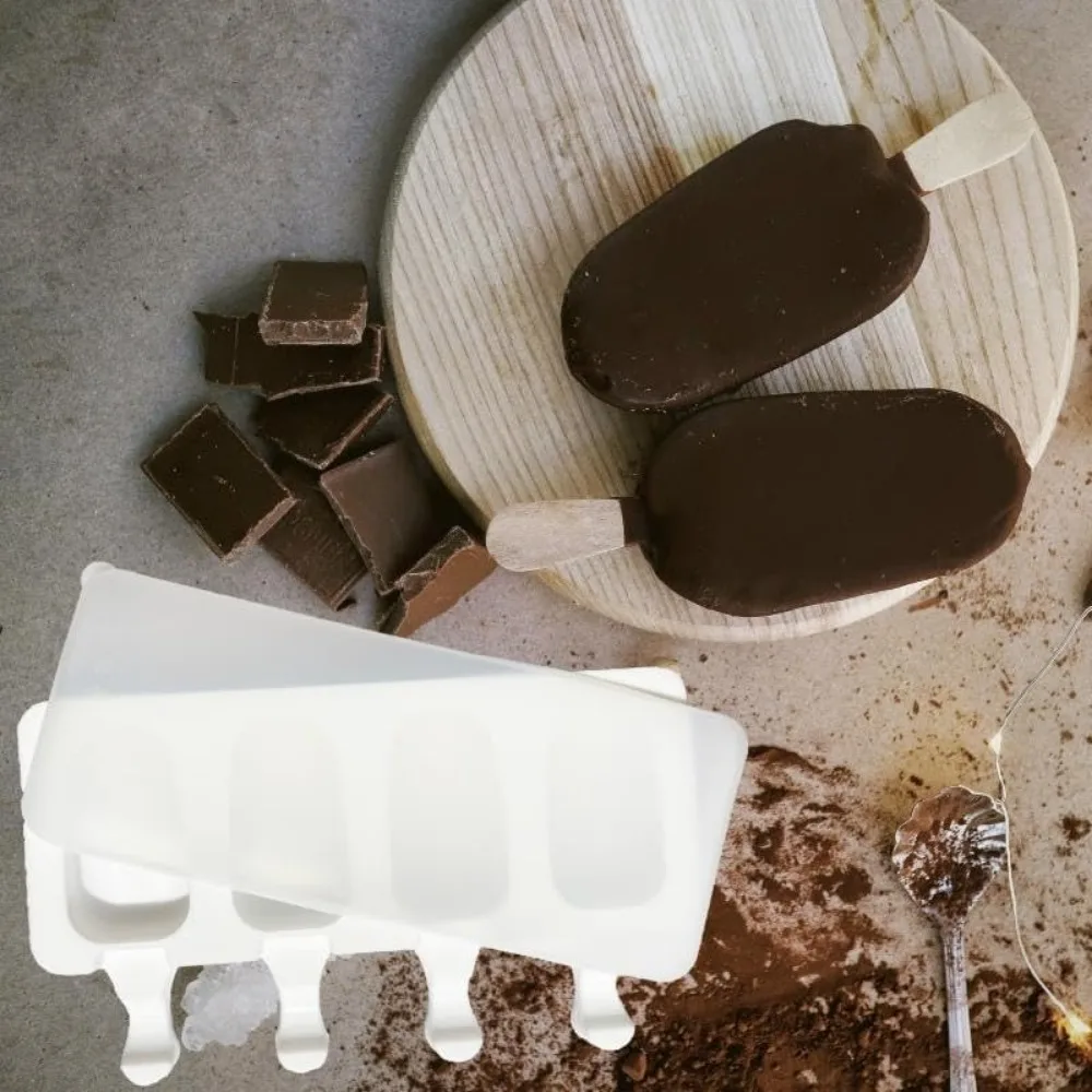 Slide image 4983db0aba794727a63b499bdb0bd923