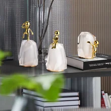  Modern light luxury furnishings, home accessories, creative furnishings, personalized characters, wine cabinets, office 