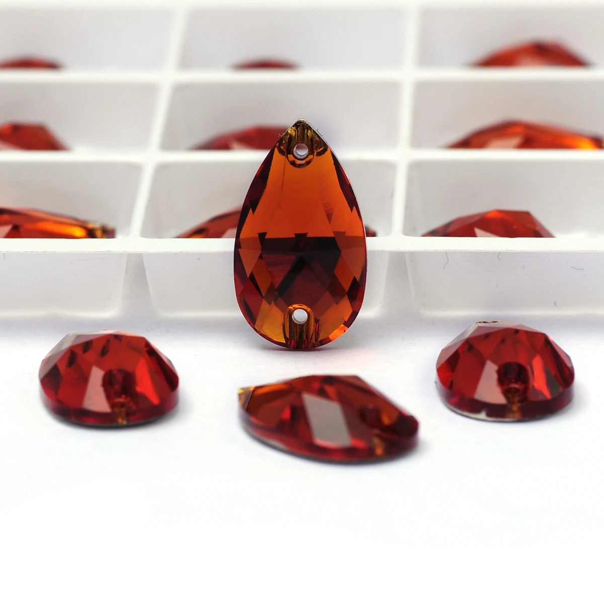 PUBRILEX Tropfen-Strasssteine mit flacher Rückseite zum Aufnähen, Glas, Diamant, DIY-Heimdekoration, buntes Nähen, Kristall-Strass für Kleidertaschen – Detail 1
