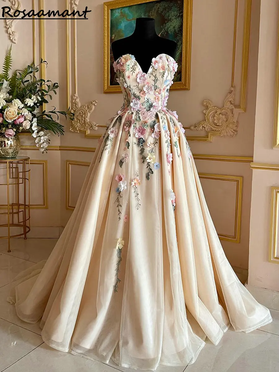 

Champagne Sweetheart Sleeveless A-Line Wedding Dresses Colorful 3D Floral Lace Boho Country Bridal Gowns