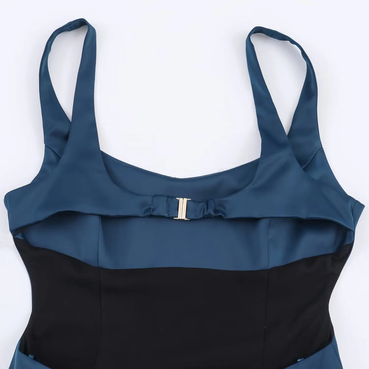 Women Summer New Slim Fit Balloon Style Dress Female Hollow Out Backless Design Sleeveless Dress Elegant Lady Party Long Dress