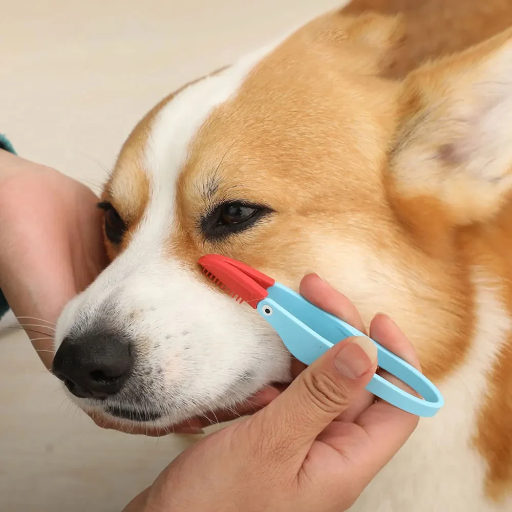Pet Tear Stain Remover & Grooming Brush
