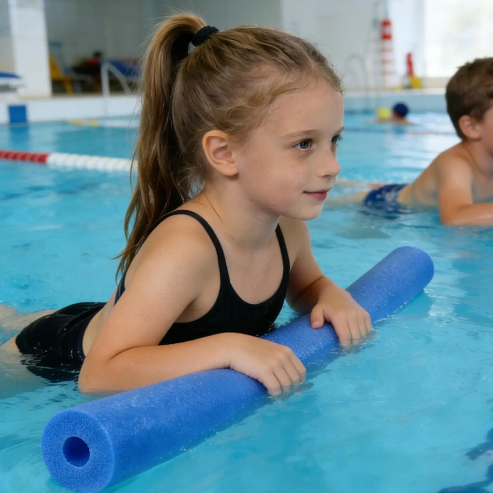 Große Hohle Schaumstoff-Schwimmnudeln Bunte Weiche Schwimmhilfen Wasserdichte Trainingshilfe für Schwimmpartys Outdoor-Wassersport – Detail 3