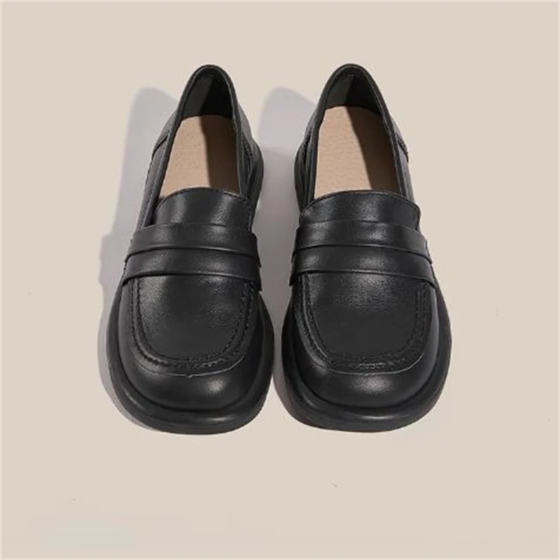 

Женская плиссированная обувь с круглым носком, женская кожаная обувь на низком каблуке