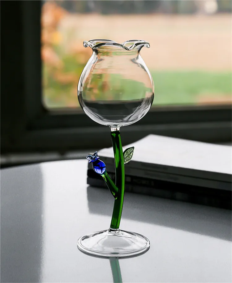 : Floral Stemmed Crystal Wine Glasses- Inusitado Incanto