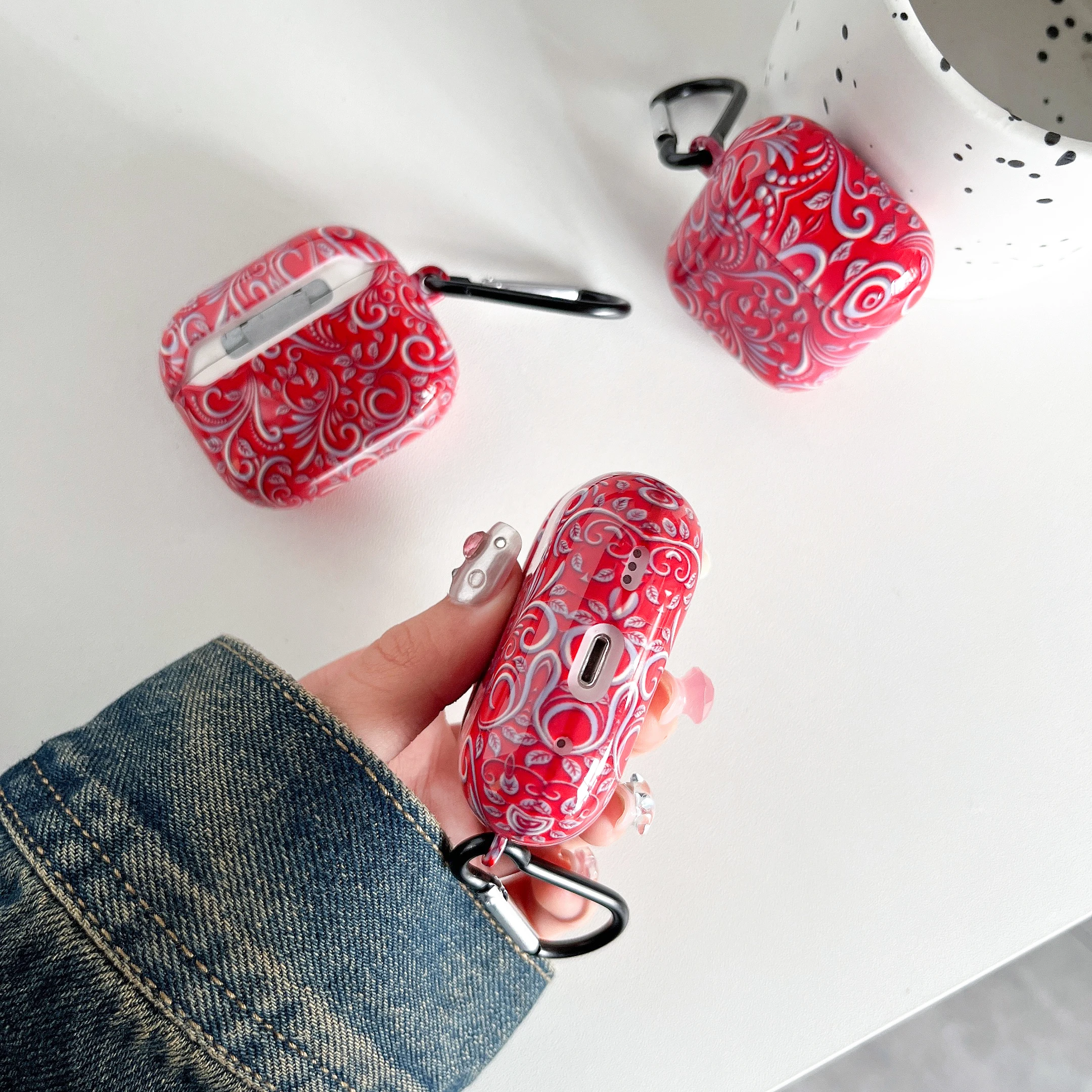 Red Line Pattern Case for AirPods
