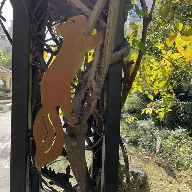 Fém Mókus Sziluett Dekoratív Kerti Szobor Állati A Hátsó Udvar Dekorációjához - Image 3