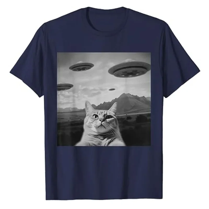 Alien Cat UFO T-Shirt Cat Selfie with UFOs Alien Extraterrestrial UFO Believer Tee Humor Funny Kitty Lover Graphic Outfits Gifts short sleeve t shirt