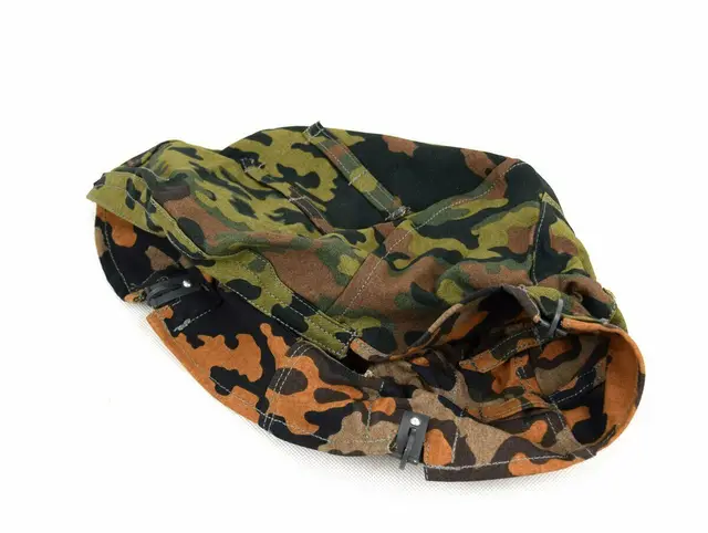 第二次世界大戦ドイツ軍エリート M35 リバーシブルヘルメット