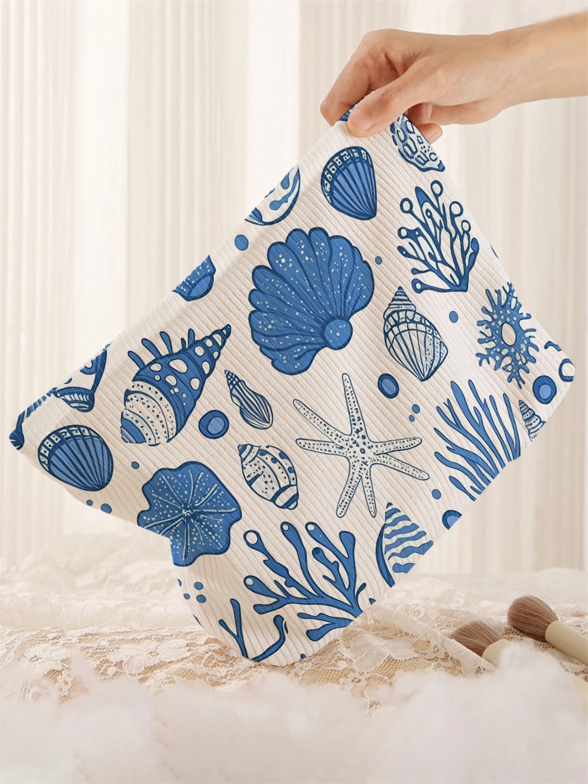 Ocean shell patterned corduroy makeup bag, lightweight zipper makeup storage box, multifunctional bag with lining