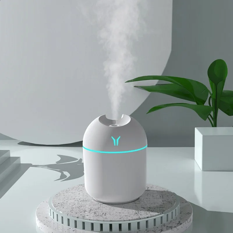 1pc Mini High Mist USB Air Humidifier, 1pc, Small Desktop Humidifier, Intelligent Car Aromatherapy Machine, PVC Material