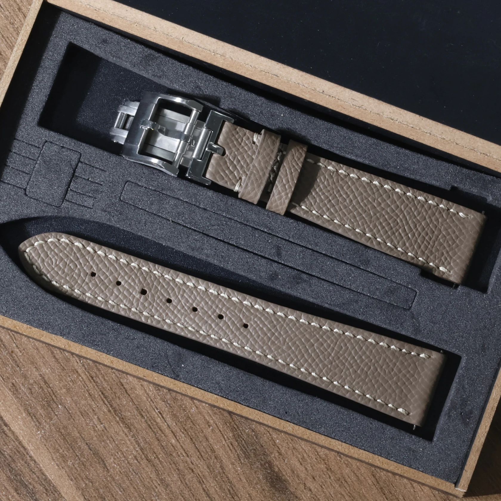 Handmade Genuine Epsom Slim Leather Watch Strap - Universal Fit 18mm to 22mm