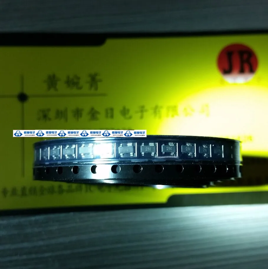 

30pcs original new MIC6315-31D4 screen printing 2N SOT-143
