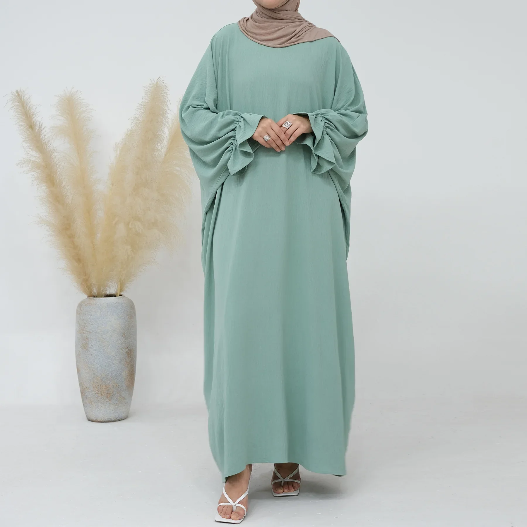 Ramadan Abaya for Women Crepe Crinkle Batwing Plain Muslim Hijab Dress Islamic Prayer Clothing Turkish Dubai Kaftan Robe Jilbab