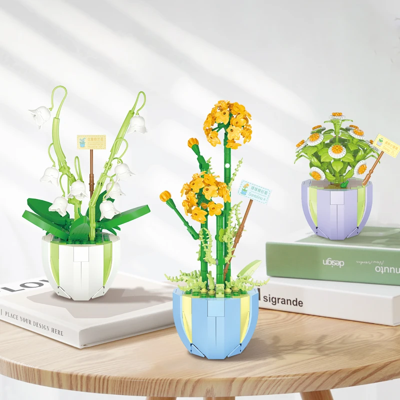 Mini Bricks Building Set with Artificial Flowers