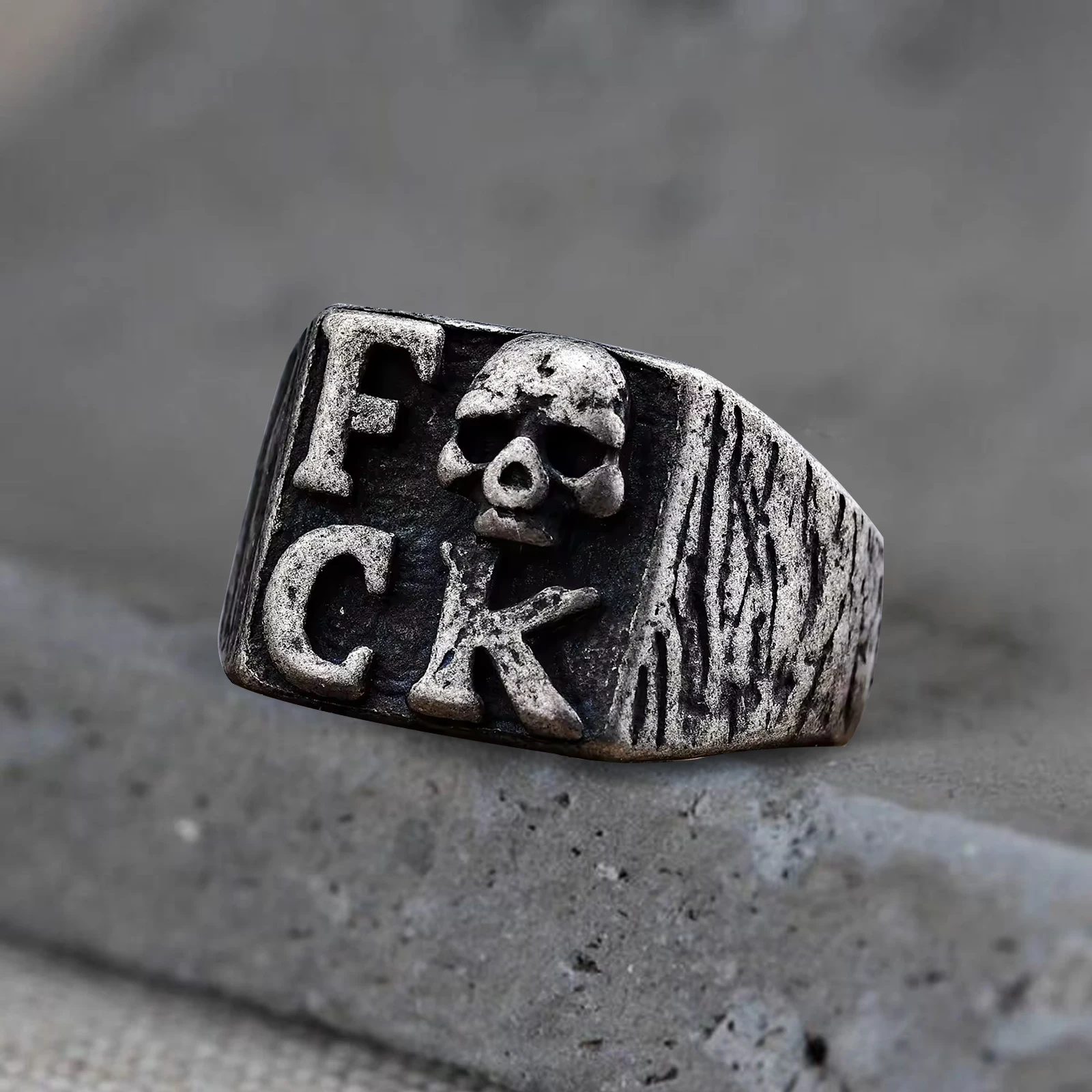 Stainless steel rings for couples, fashionable punk jewelry, cool goth rock accessories