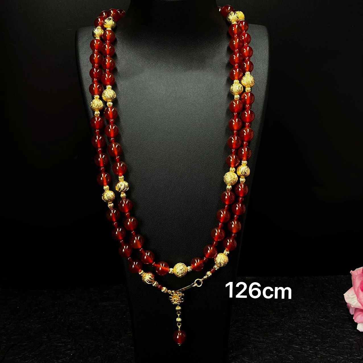 

Vintage Antique Red Agate Beads Multi layered Necklace Light Luxury Sweater Chain For Women