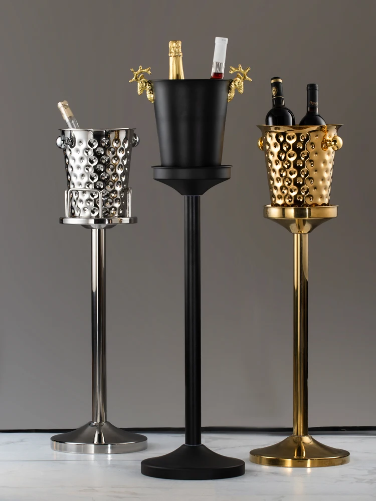 Thickened metal stainless steel ice bucket rack, European style staghorn champagne bucket hammer pattern ice bucket,