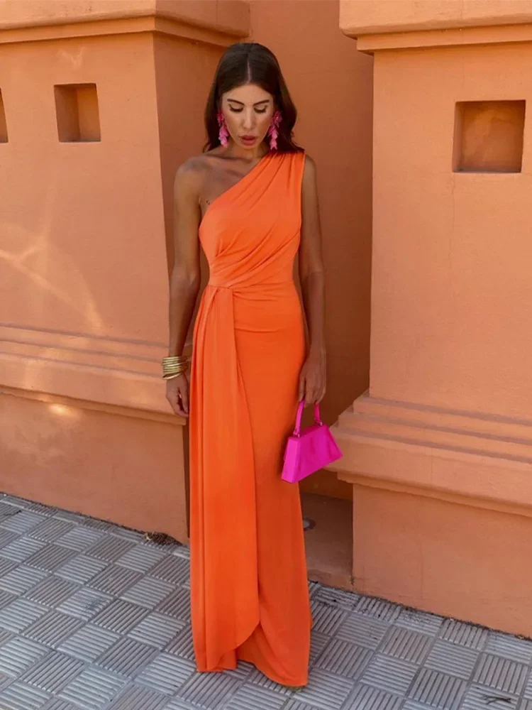 

Sexy Solid One Shoulder Pleated Slim Long Dress Women Chic Sleeveless Backless Party Dresses 2024 Summer Lady Street Vestidos