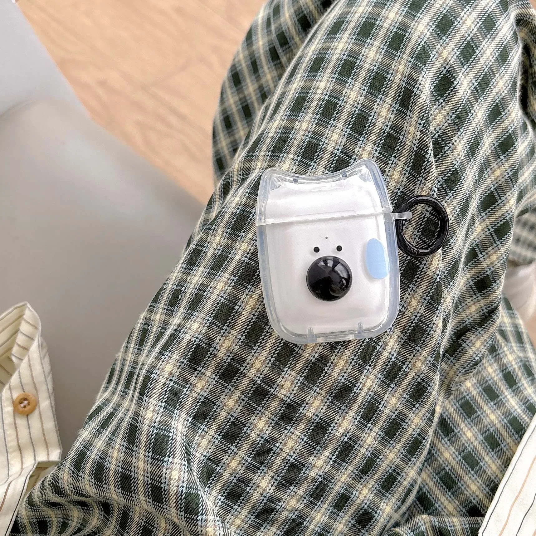 3D Cartoon Puppy Wireless Bluetooth Charging Case