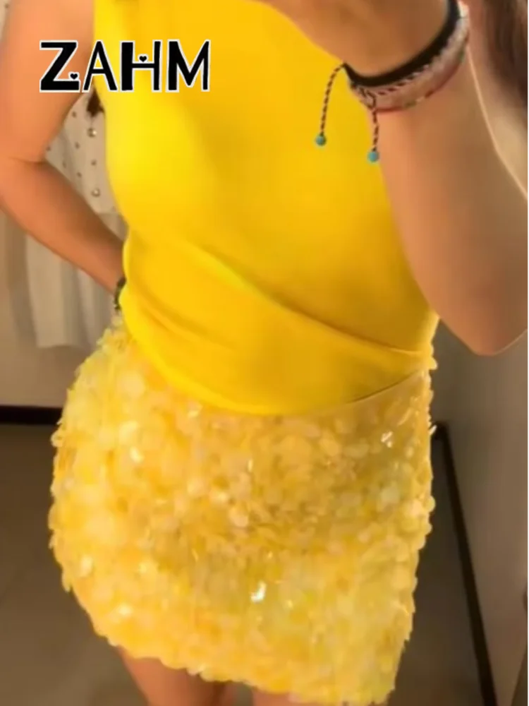 Glamorous Sequin Mini Skirt - High Street Fashion Chic