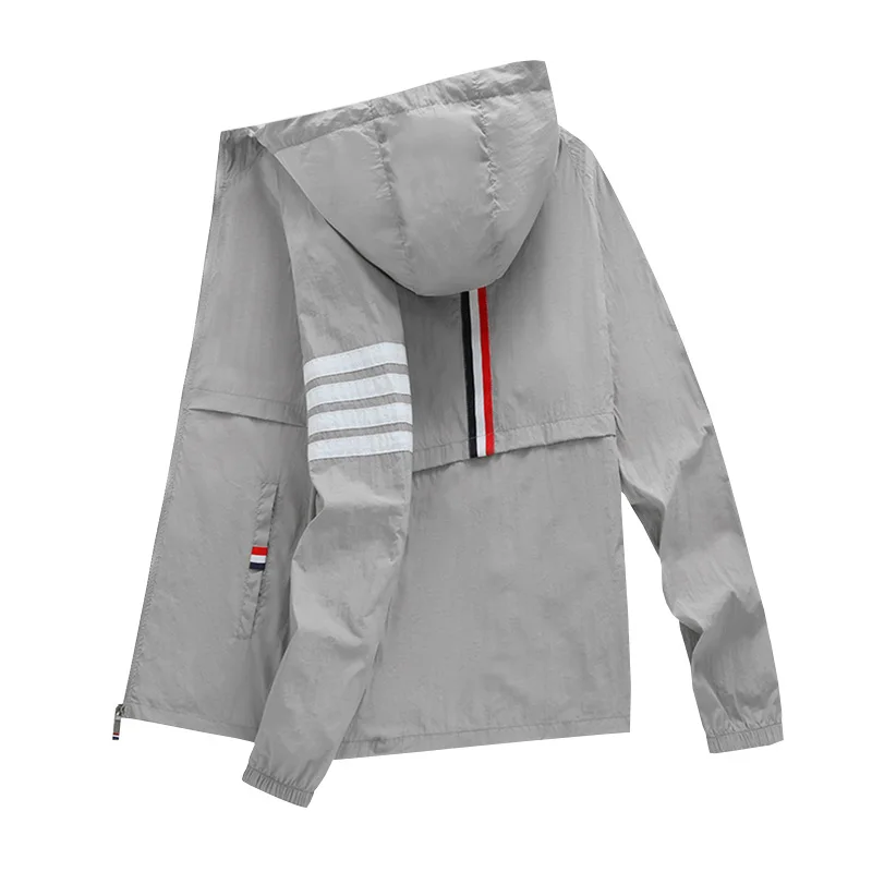 Men's Summer Clothing Golf Sports Lightweight Jacket Outdoor Quick drying Breathable Men's Leisure Sunscreen Hooded Top Waterproof Sunscreen Jacket