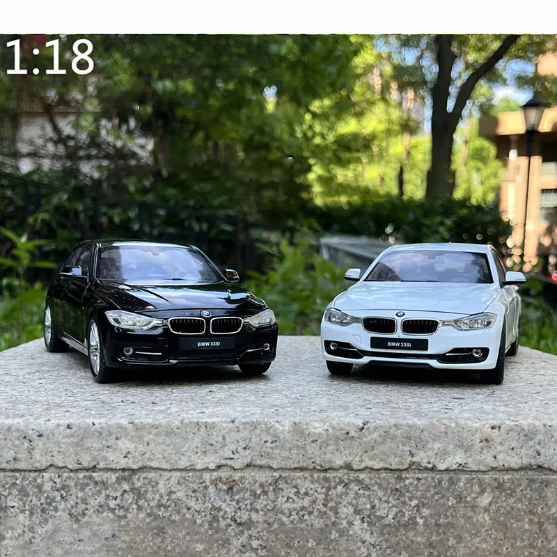 

WELLY Diecast Alloy 1/18 BMW 335i 3 Series Sports Car Simulation Adult Classic Collection Gift Display Ornament Souvenir