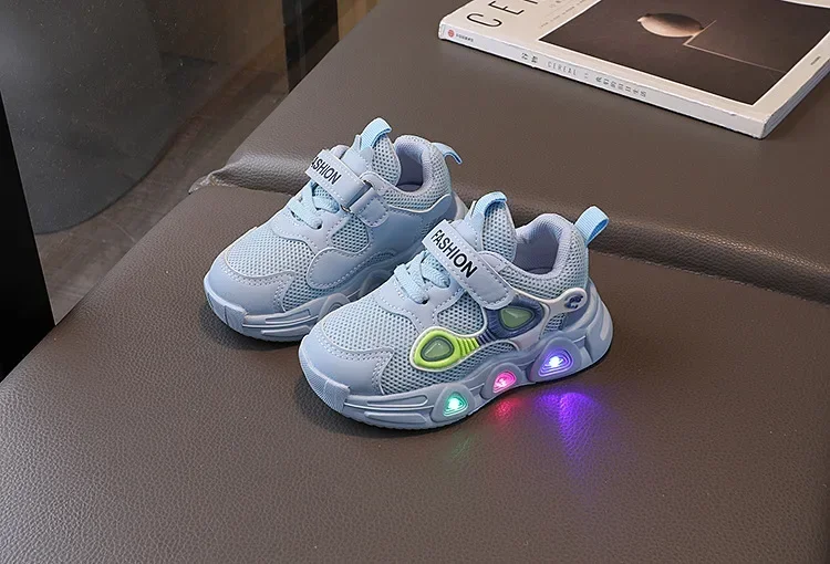 Tennisschuhe LED Kinder Modedesigner Casual Sneakers für Jungen Mädchen Mesh Atmungsaktive Sportschuhe Baby Beleuchtete Schuhe – Detail 10