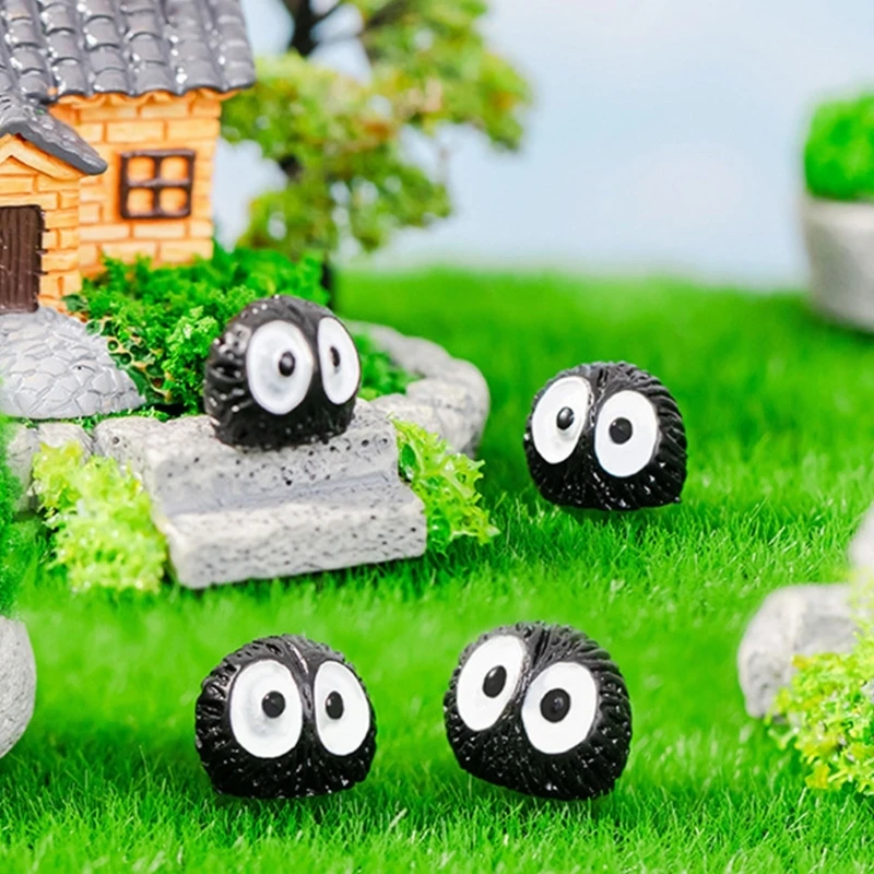 20x Cartoon Mini Coal Ball Landscape Garden Courtyards Decorations Figurines 4