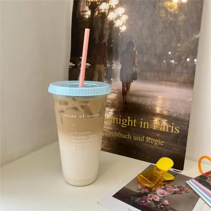 뚜껑이 달린 빨대 컵, 차가운 주스 우유 차 머그잔, 재사용 가능한 텀블러, 매트 커피 머그잔, 플라스틱 컵, 음료수 병, 무료 배송, 700ml