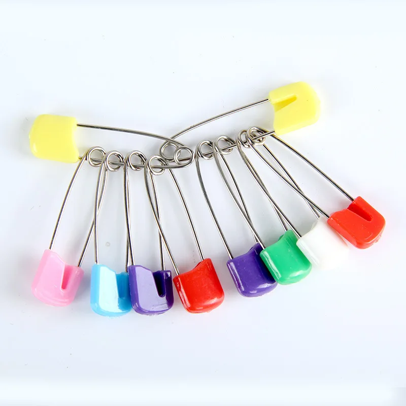 24Pcs 플라스틱 헤드 안전 핀 4cm 안전 잠금 기저귀 기저귀 핀 버클 드레스 메이킹 핀 DIY 바늘 핀 봉제 용품