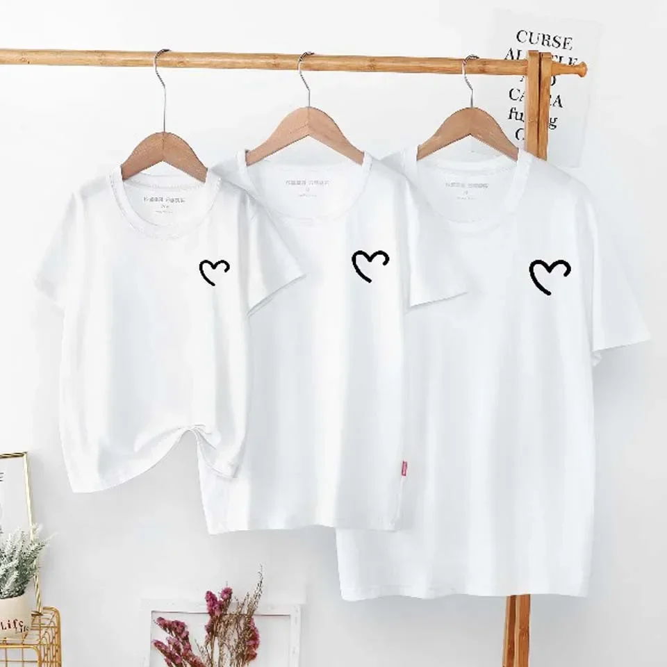 Summer Cotton Baby Mom Dad T Shirts Tops Fashion Family Matching Outfits Daddy Mommy And Daughter Son Matching Clothes 3