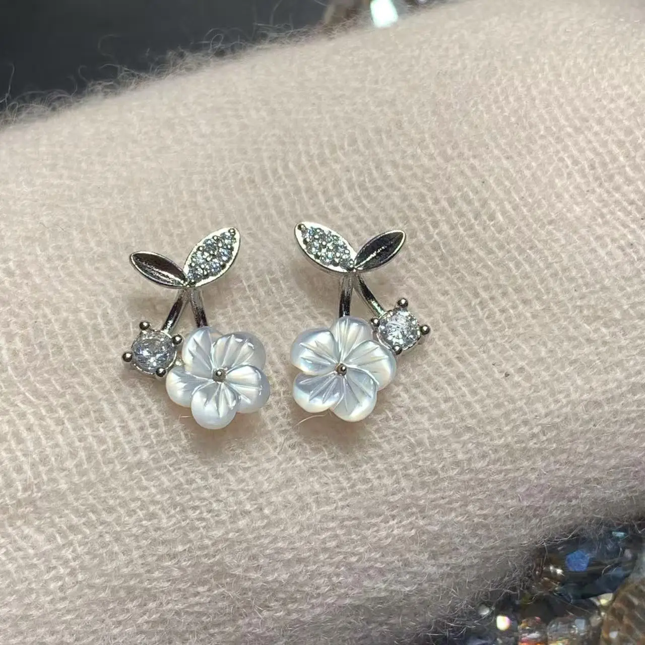 MM Natural SHELL 925 Sterling Silver Stud Earrings For Women Jewelry Gift Simple Peridot Jewelry Green