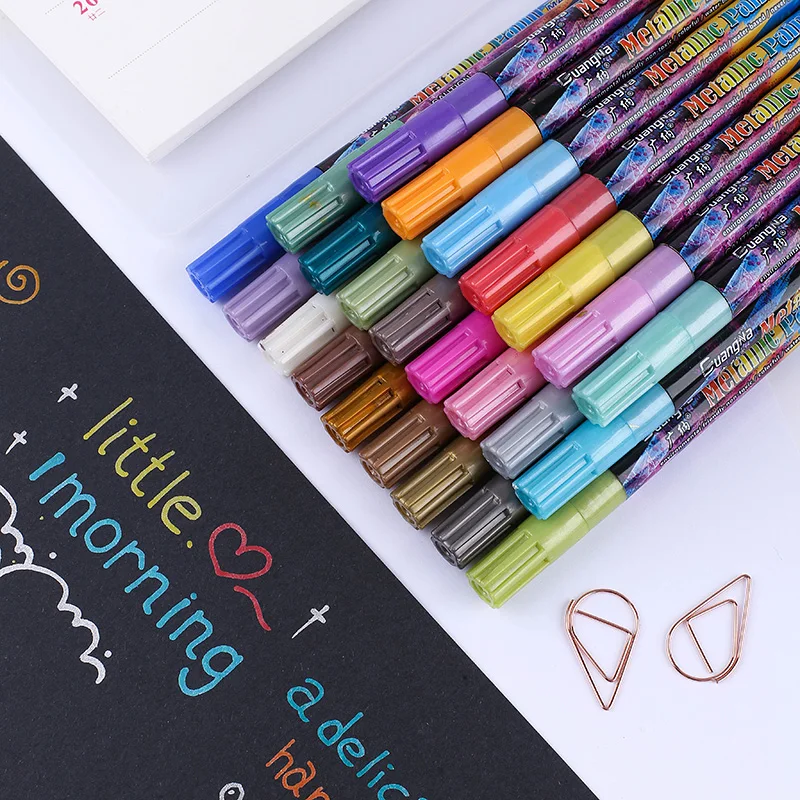 Metallic Marker Pens, Metallic Paint Pen Markers Suitable for Cards Writing  Signature Lettering Metallic Painting Pens - 8 