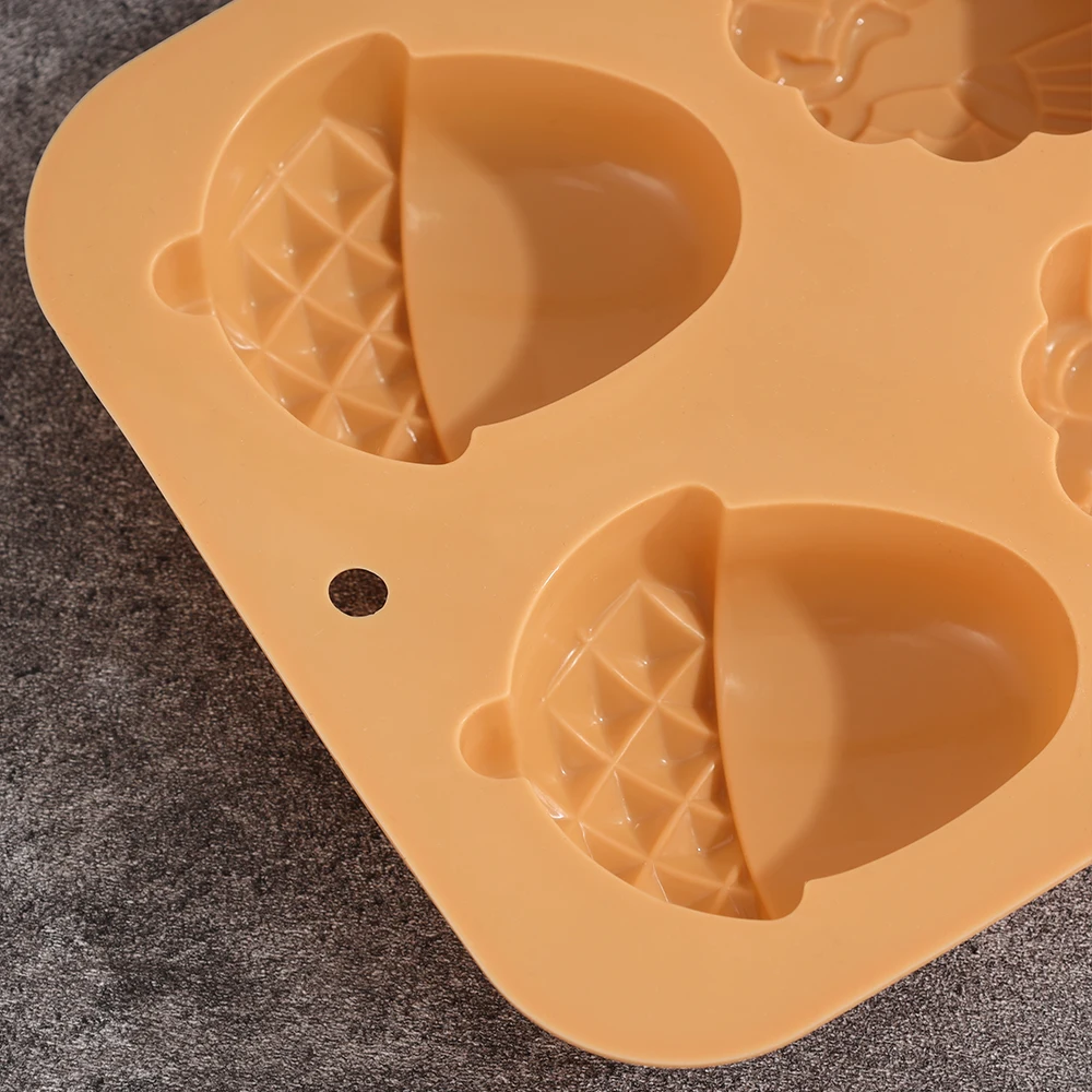 3D Pongal Love Heart Silicone Baking Mold – DIY Cake Decorating Tool